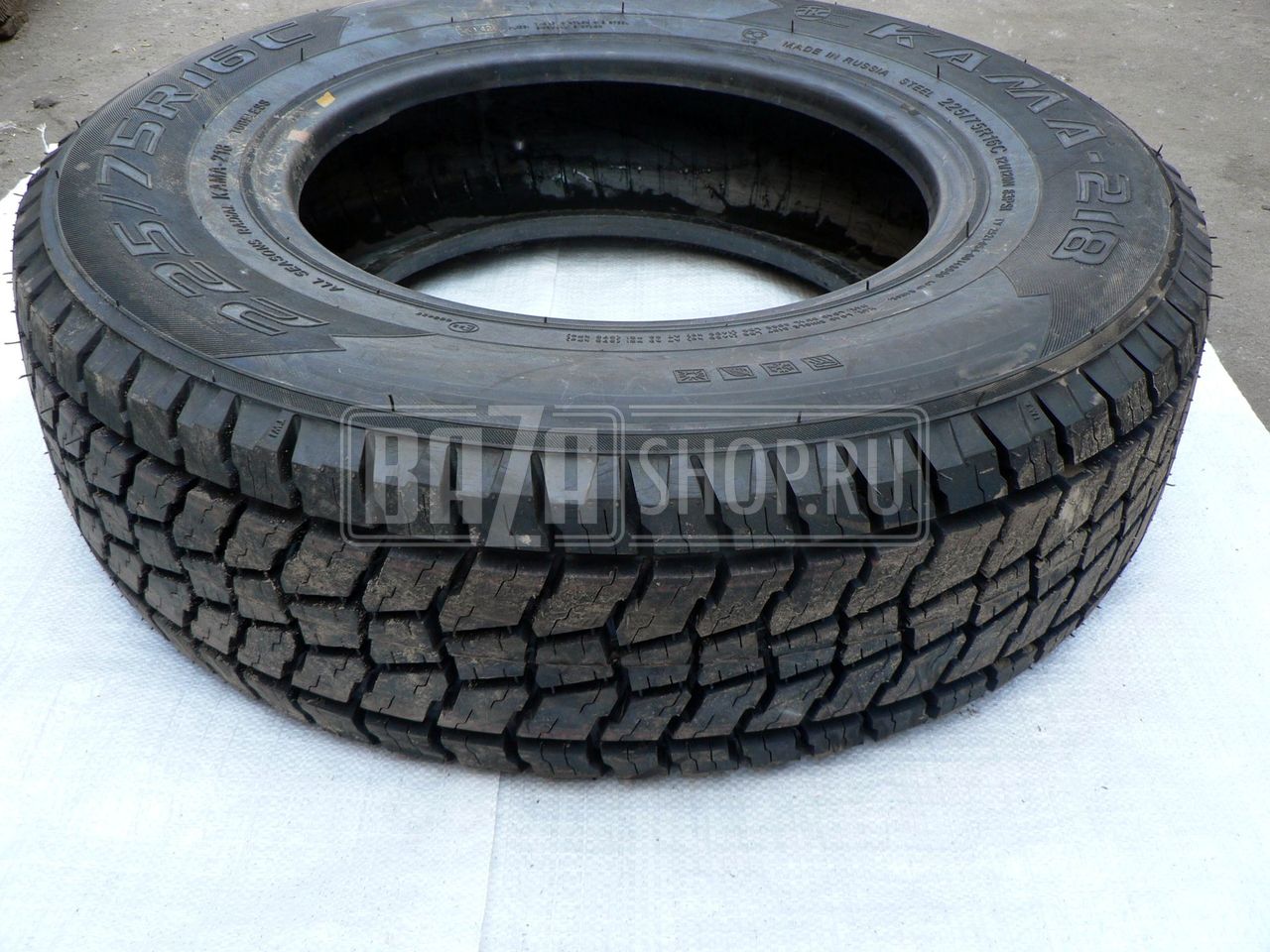 Шина 225/75 R16C Кама-218 (УАЗ) б/камерная, ВСЕСЕЗОННАЯ "НкШЗ" / Кама-218
