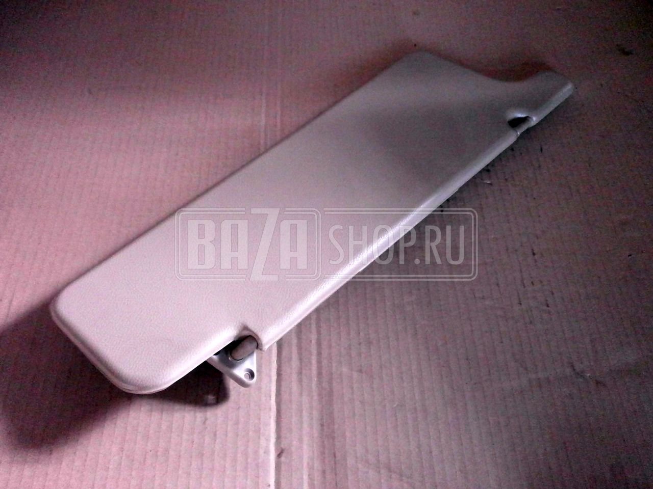 Козырек солнцезащитный УАЗ PATRIOT нов. обр. ЛЕВЫЙ (без зеркала) / 3160-8204011-12