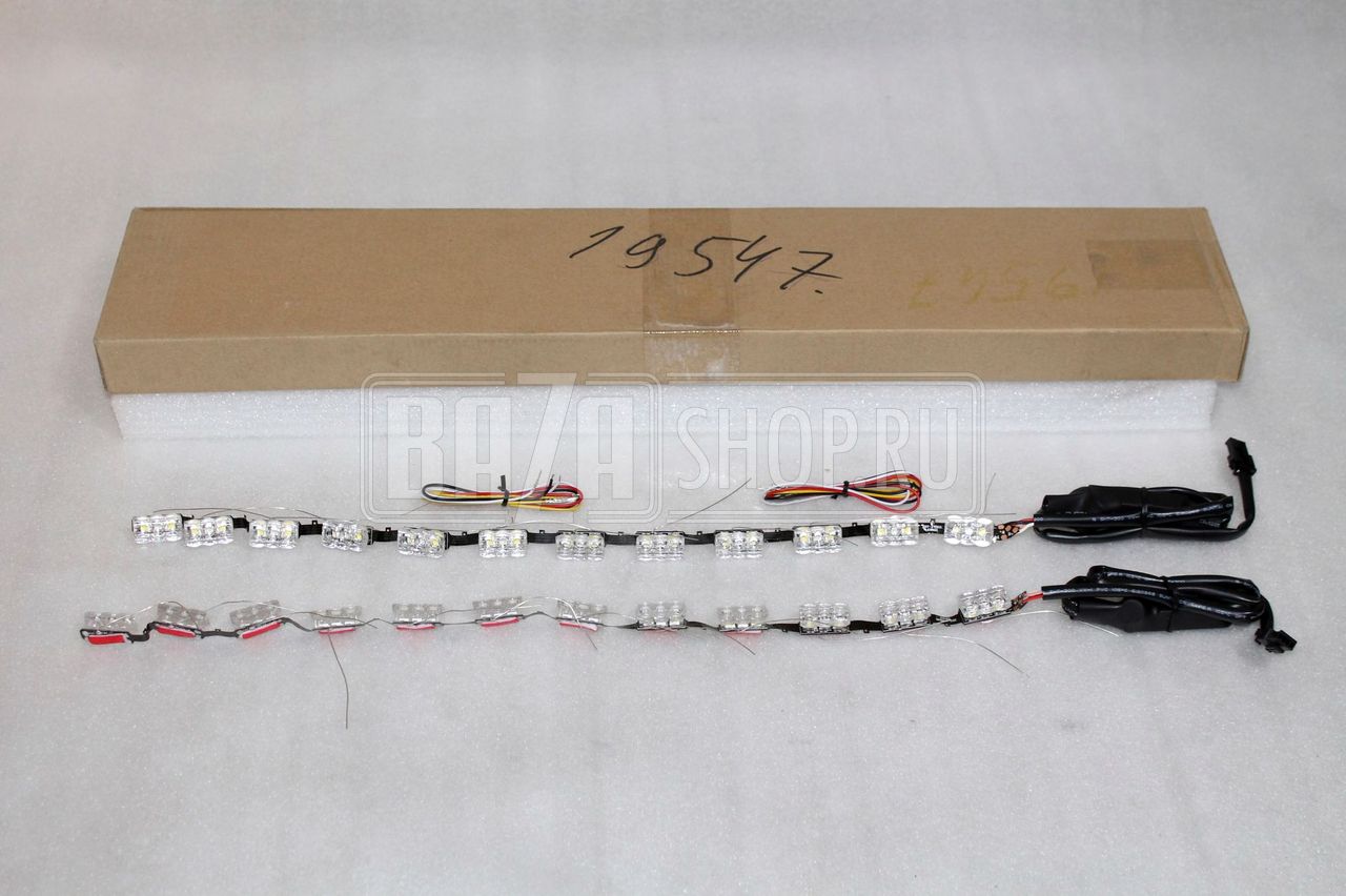 Гибкие СВЕТОДИОДНЫЕ ходовые огни ТРОЙНЫЕ (белый/жёлтый/синий) "C" / # Model C (LED DRL)