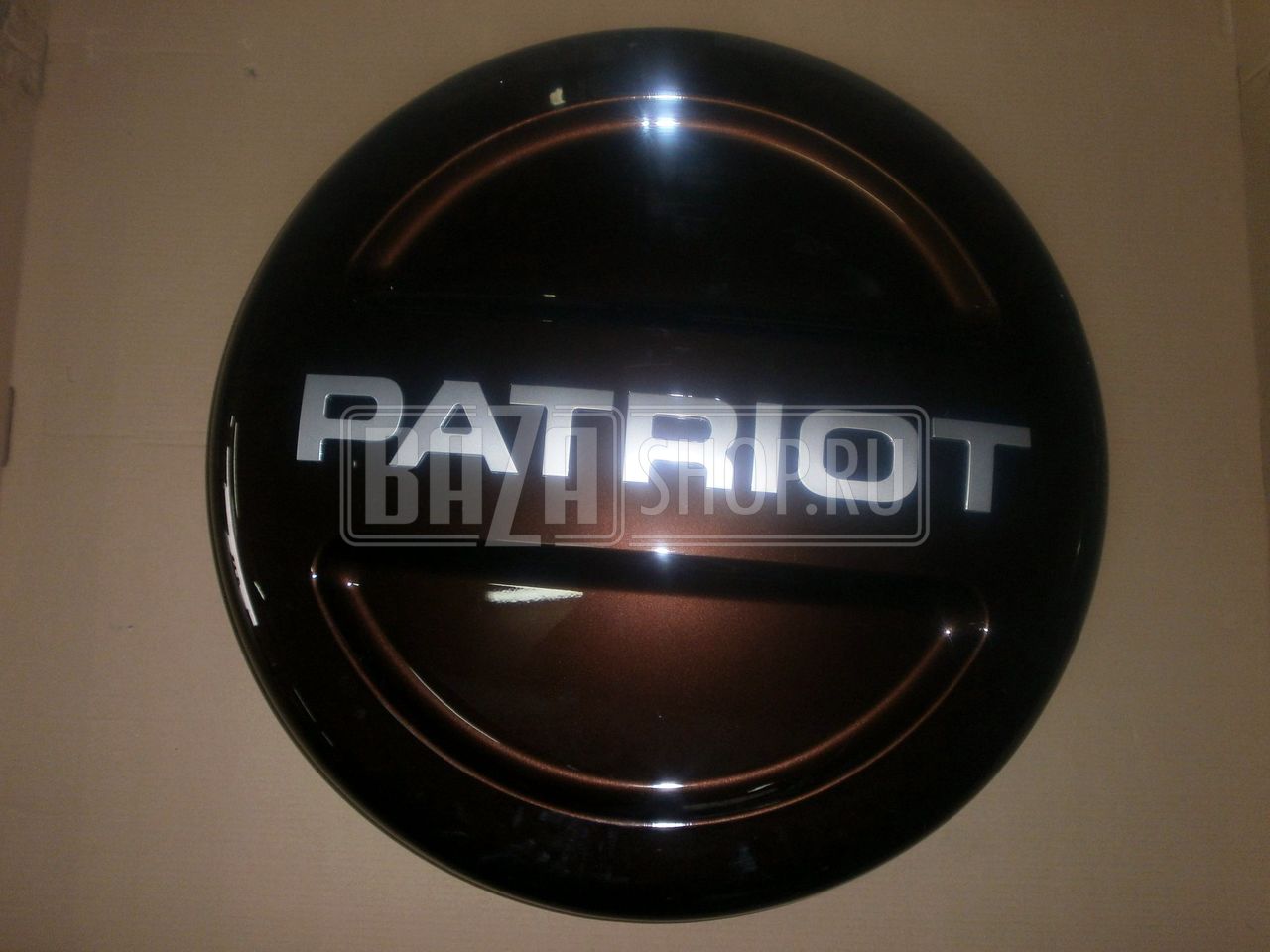 Чехол запасного колеса УАЗ PATRIOT 16"/18" (245/70R16, 245/60R18; пластик, цвет "РИЧМО") / 3163-3901850-07 "ВМ Авто"