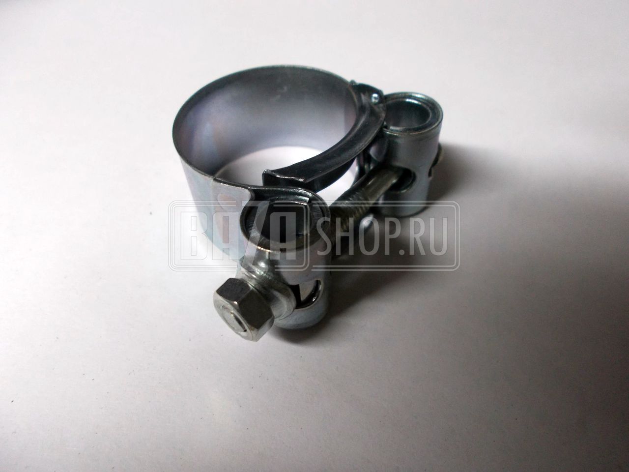Хомут 26-28 силовой одноболтовый (оцинкованный) "MIKALOR" (Испания)** / 03018298