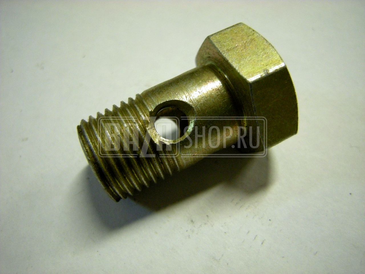 Штуцер шланга ГУРа** сливного (БОЛЬШОЙ) УАЗ PATRIOT, HUNTER d16*1.5 / 3162-3407062 (-95)